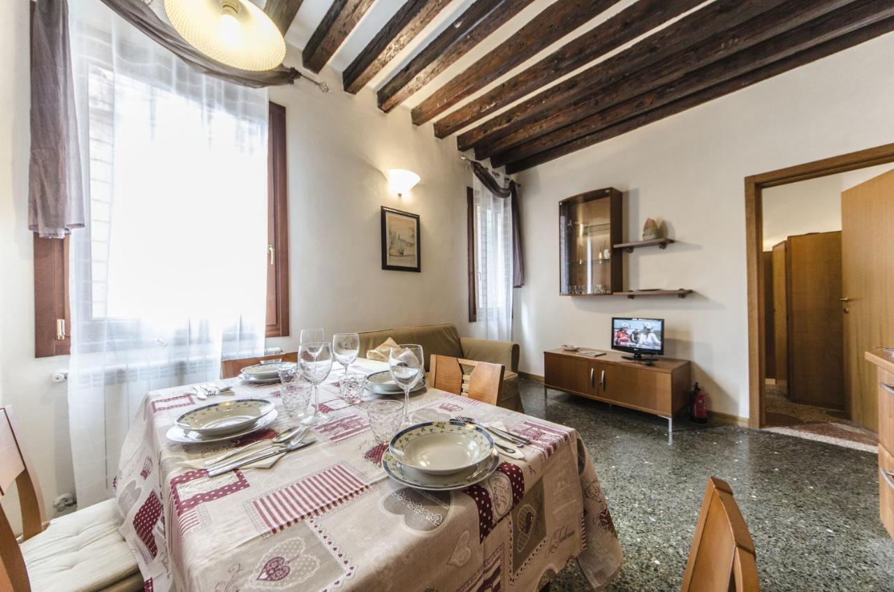Residenza Dondel Apartment Венеция Екстериор снимка