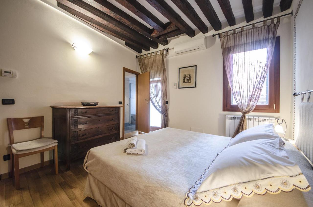 Residenza Dondel Apartment Венеция Екстериор снимка