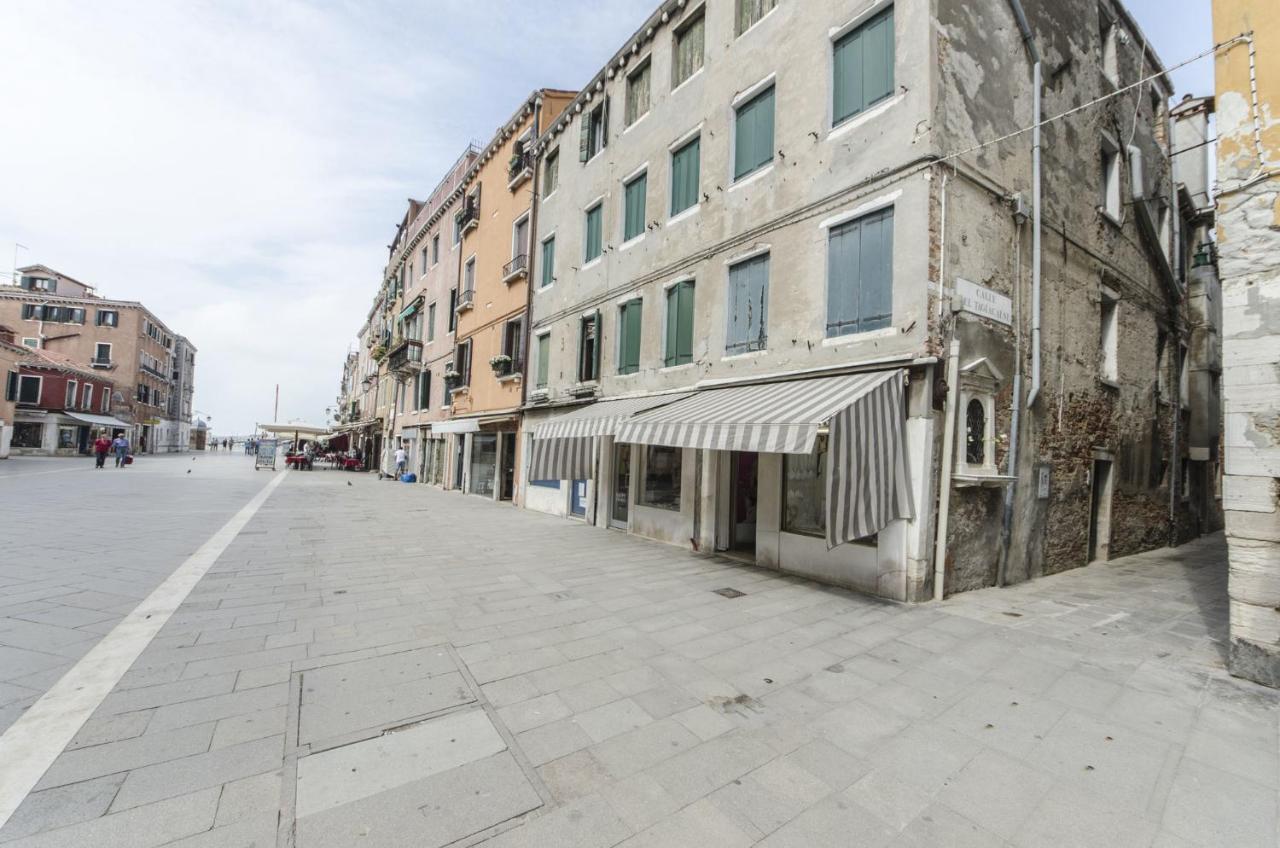 Residenza Dondel Apartment Венеция Екстериор снимка